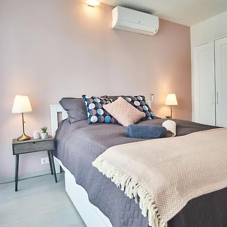 Catamaran - Hostaid Apartment *